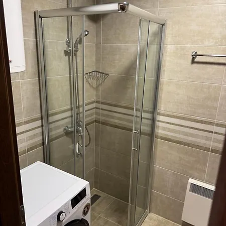 Stanojevic Lux Appartamento