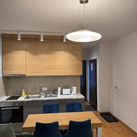 Stanojevic Lux Apartment *